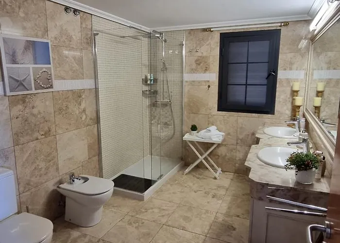 Sun And Townhouse El Duque Holiday home