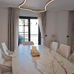 Sun And Townhouse El Duque Будинок відпочинку Адехе