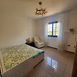 Cozy Townhouse In