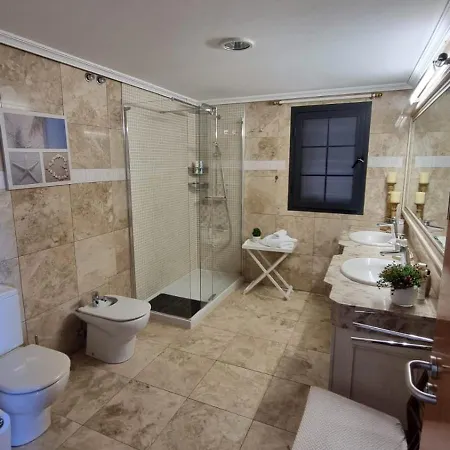 Sun And Townhouse El Duque Ferienhaus *