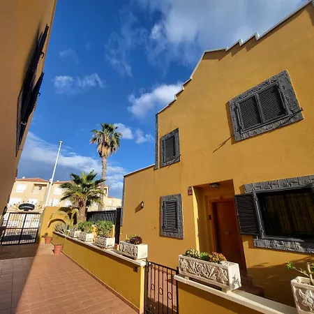 Cozy Townhouse In * Costa Adeje (Tenerife)
