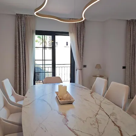 Sun And Townhouse El Duque Dom wakacyjny Costa Adeje (Tenerife)