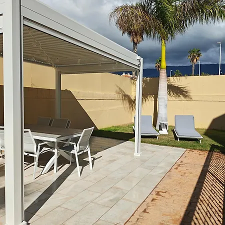 Сasa de vacaciones Sun And Townhouse El Duque *