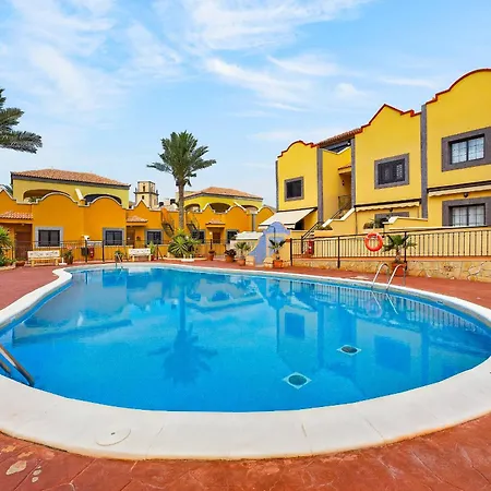 Cozy Townhouse In Costa Adeje (Tenerife)