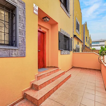 Cozy Townhouse In Costa Adeje (Tenerife)