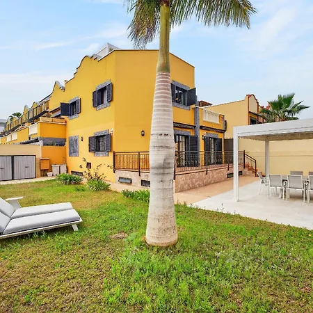 Cozy Townhouse In Casa vacanze Costa Adeje (Tenerife)